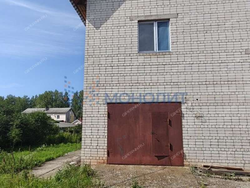 дом на Заречной улице село Редькино