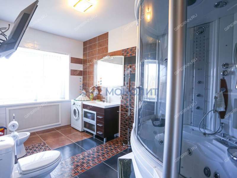 дом на улице Вали Котика