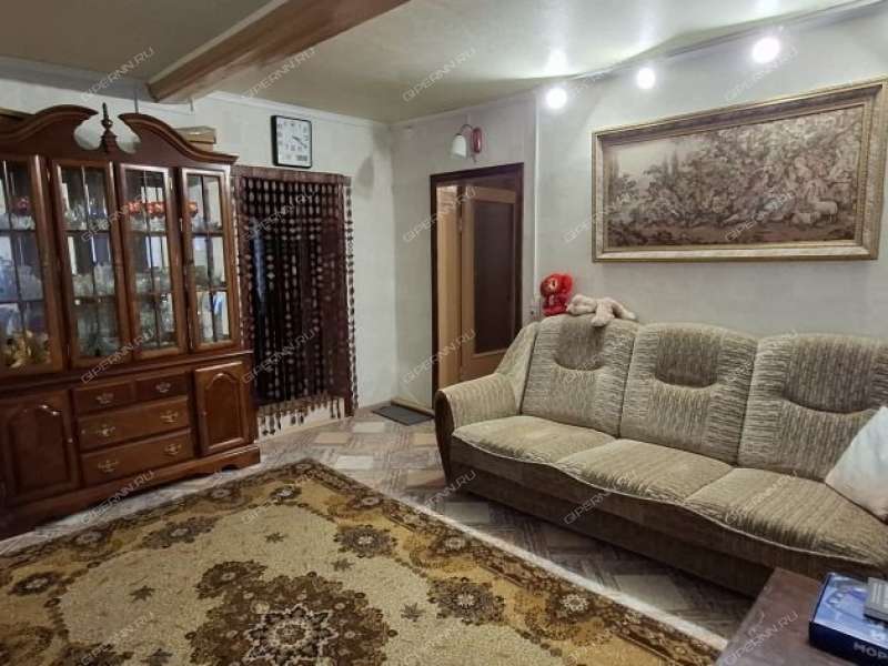 1/2 дома на Новошкольной улице