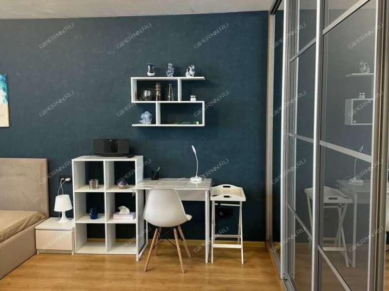 однокомнатная квартира на улице Александра Хохлова дом 1