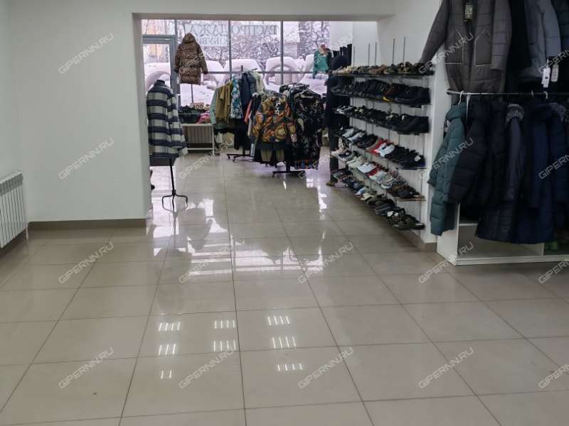 помещение под торговую площадь на улице Родионова
