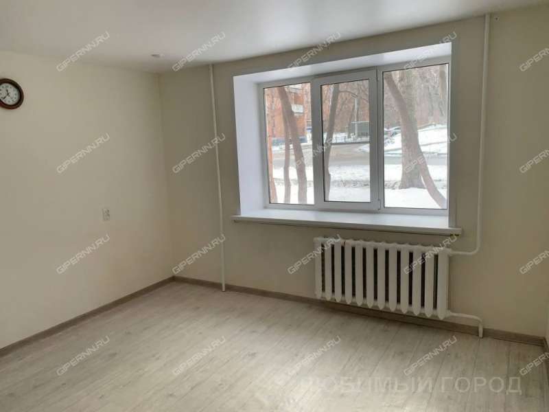 четырёхкомнатная квартира на улице Белинского дом 93