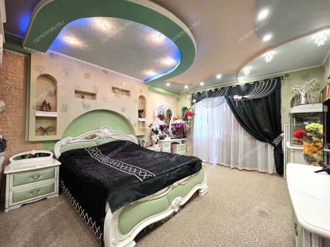 3-komnatnaya-ul-yablonevaya-d-14a фото