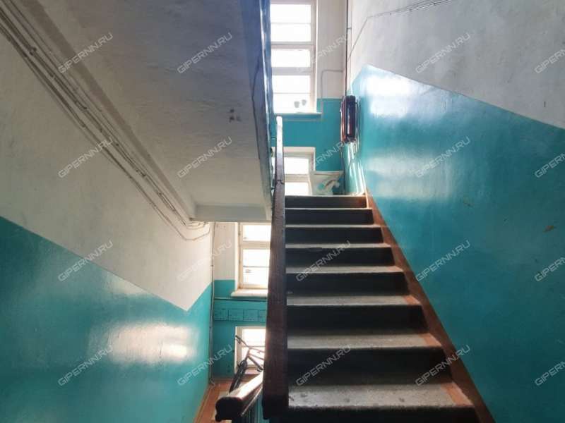 трёхкомнатная квартира на Театральной улице дом 10 город Кстово