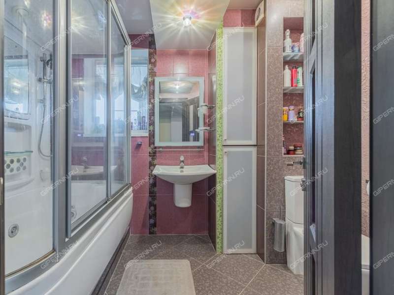 двухкомнатная квартира на улице Июльских Дней дом 19