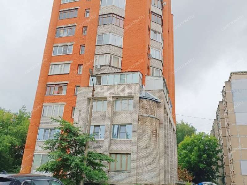 трёхкомнатная квартира на улице Островского дом 10