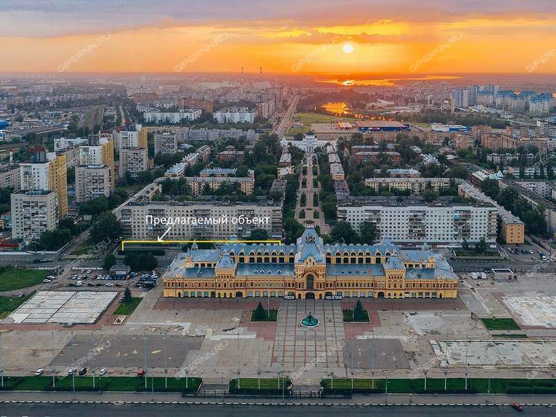 помещение под торговую площадь на Совнаркомовская ул, д. 28