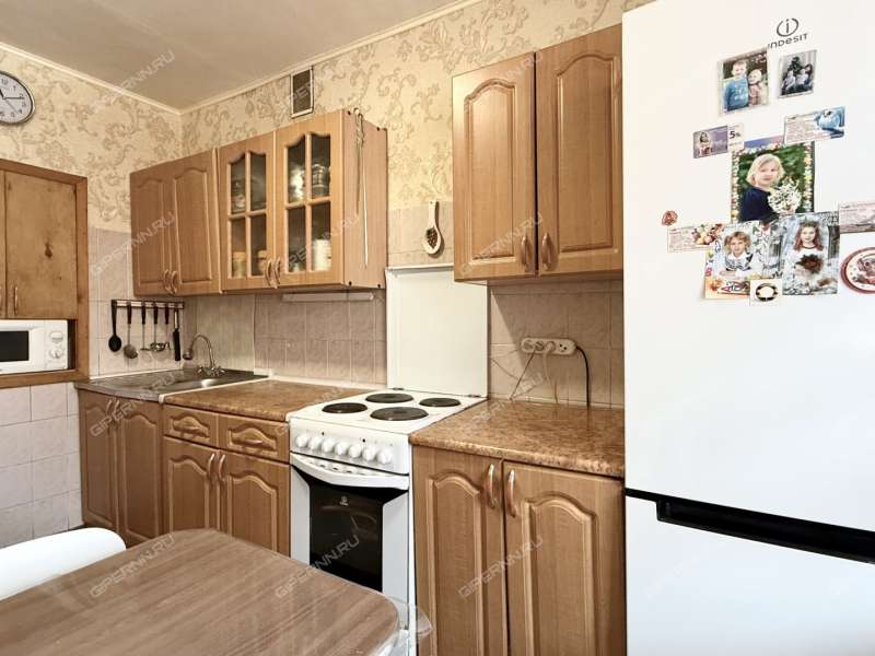 двухкомнатная квартира на Молодёжном проспекте дом 18а