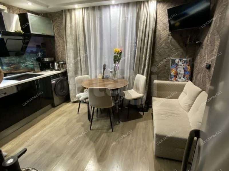 двухкомнатная квартира на Волжской набережной дом 24