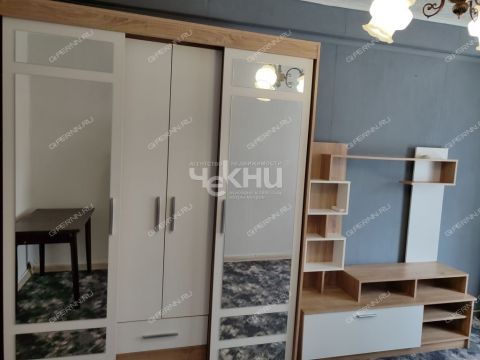 1-komnatnaya-ul-oktyabrskoy-revolyucii-d-56 фото