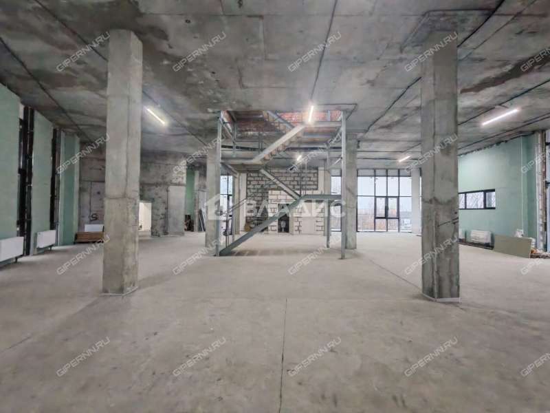 здание под офис, торговую площадь на улице Композитора Касьянова