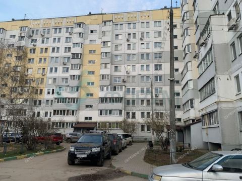 1-komnatnaya-ul-marshala-kazakova-d-8 фото