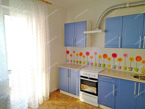1-komnatnaya-b-r-60-letiya-oktyabrya-d-23-k3 фото