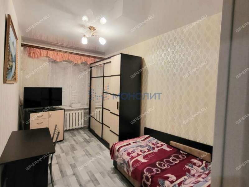 двухкомнатная квартира на улице Героя Советского Союза Поющева дом 25