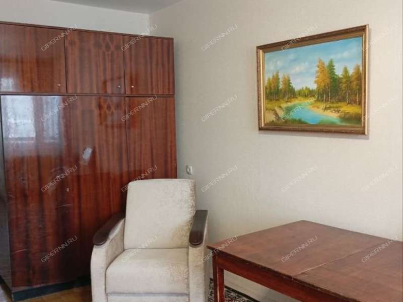 трёхкомнатная квартира на улице Политбойцов дом 20