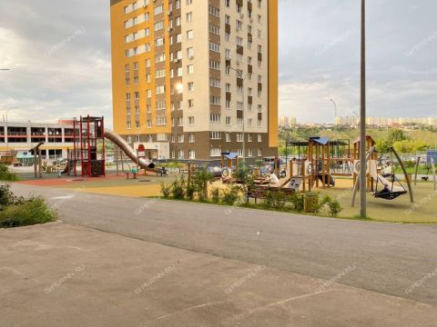 2-komnatnaya-prosp-geroev-donbassa-d-3 фото