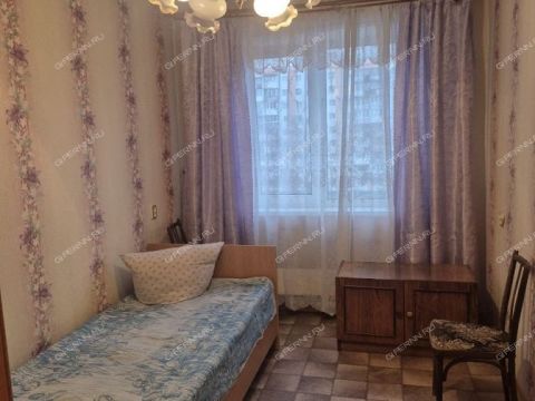 2-komnatnaya-ul-strokina-d-5 фото