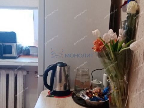 1-komnatnaya-ul-geroev-kosmosa-d-32 фото