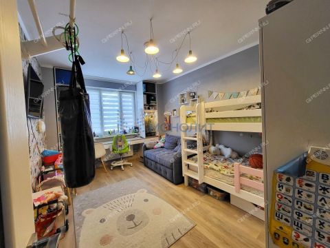 2-komnatnaya-nab-volzhskaya-d-21 фото