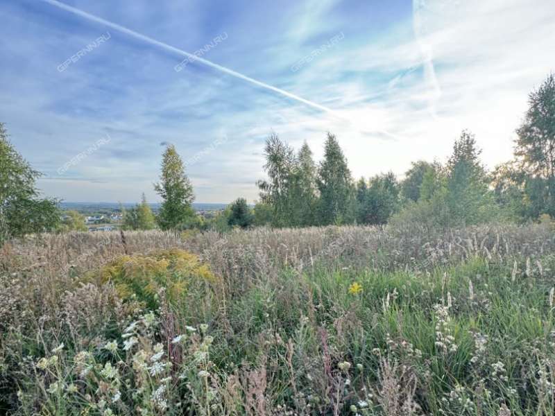 земельный участок 15 соток Радужная ул. село Безводное