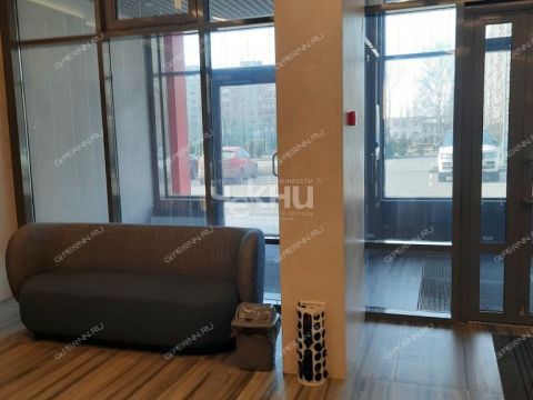 1-komnatnaya-ul-sergeya-akimova-d-50 фото