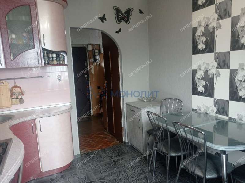 четырёхкомнатная квартира на Комсомольской площади дом 2 к1