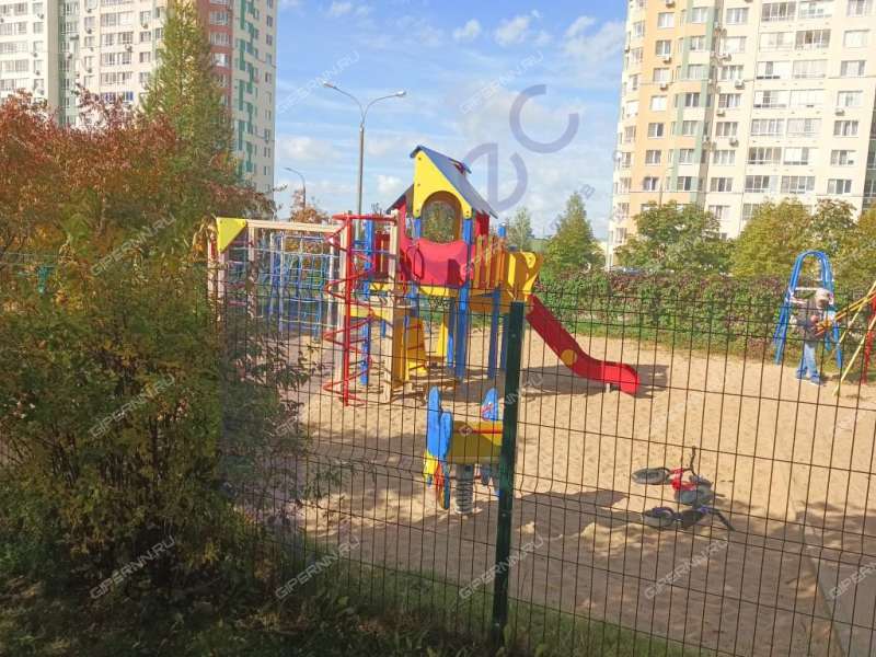 однокомнатная квартира на улице Верхнепечёрская дом 15 к1