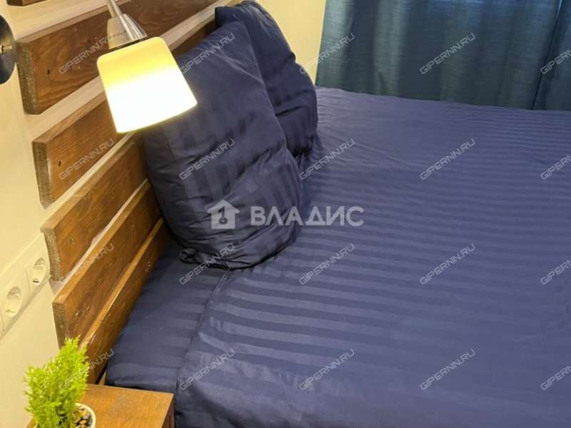 трёхкомнатная квартира на улице Маршала Баграмяна дом 2