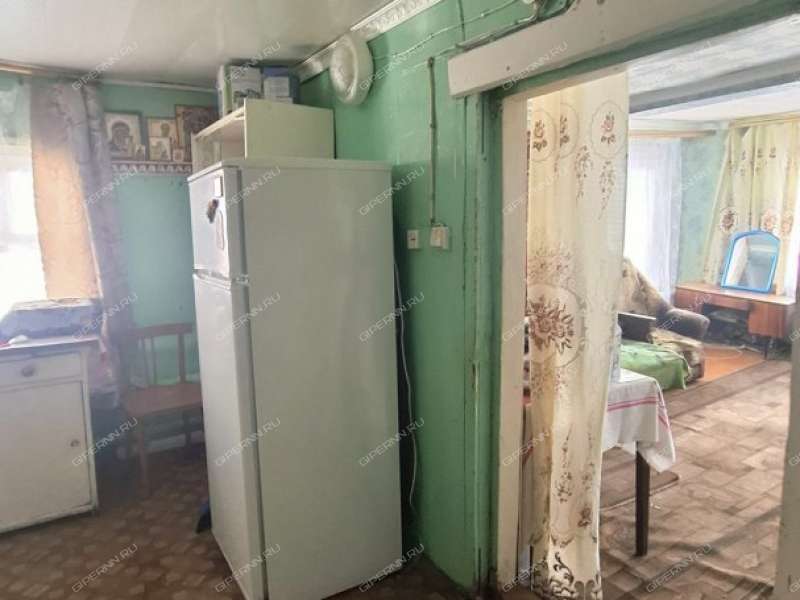 дом на улице Центральная село Варварское