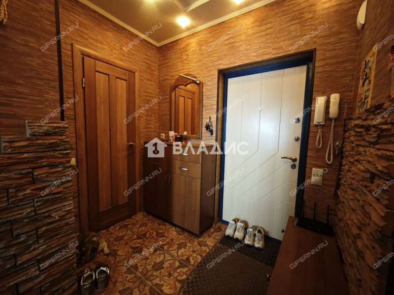 трёхкомнатная квартира на бульваре Мира дом 17А
