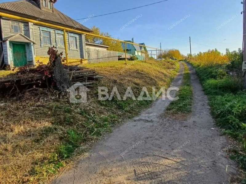 дом на улице Малая Околица деревня Чеченино
