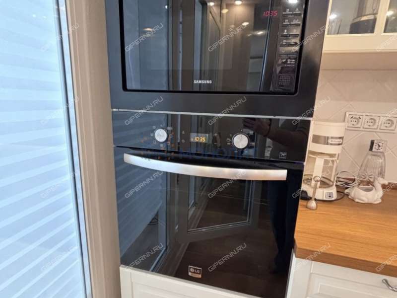 трёхкомнатная квартира на Республиканской улице дом 43 к2