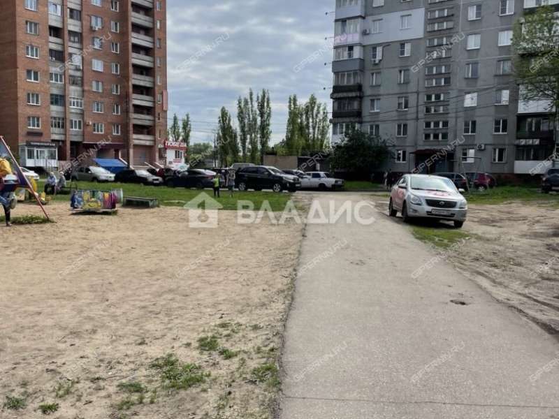 трёхкомнатная квартира на улице Сергея Акимова дом 8