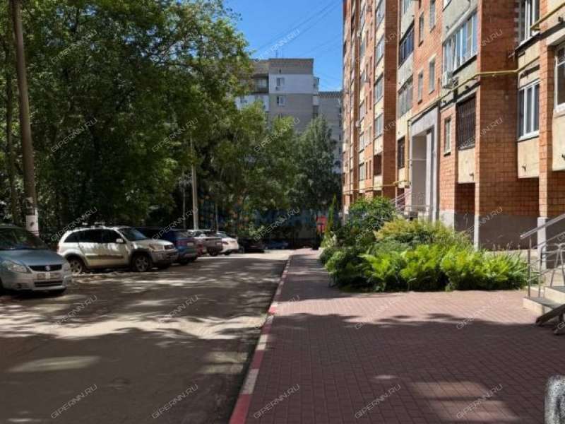 двухкомнатная квартира на улице Родионова дом 11