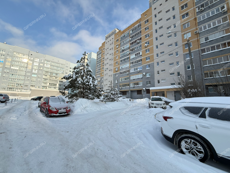 трёхкомнатная квартира на Деловой улице дом 22 к2