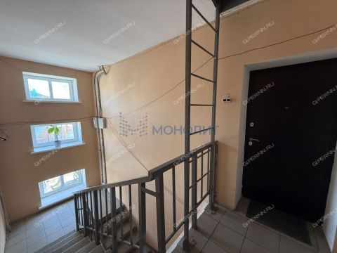 1-komnatnaya-ul-prazdnichnaya-d-1 фото