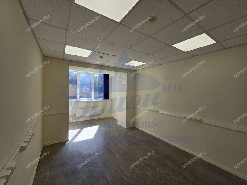 помещение под помещение свободного назначения на улице Максима Горького