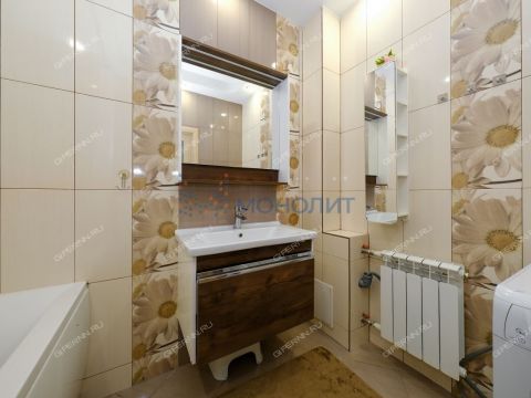 3-komnatnaya-ul-rodionova-d-39 фото