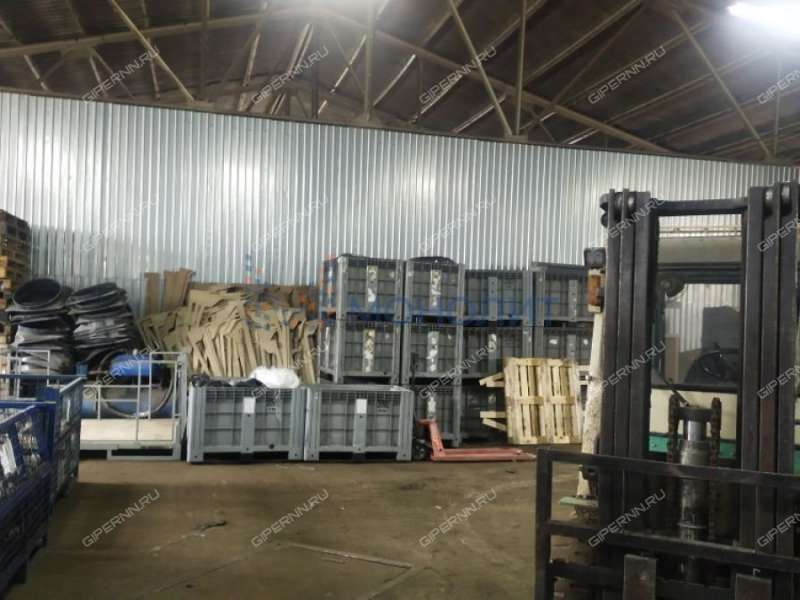 помещение под склад, производственную площадь на улице Монастырка