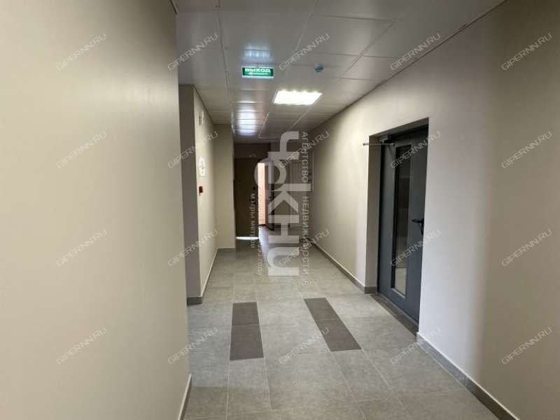 трёхкомнатная квартира на улице Сергея Акимова