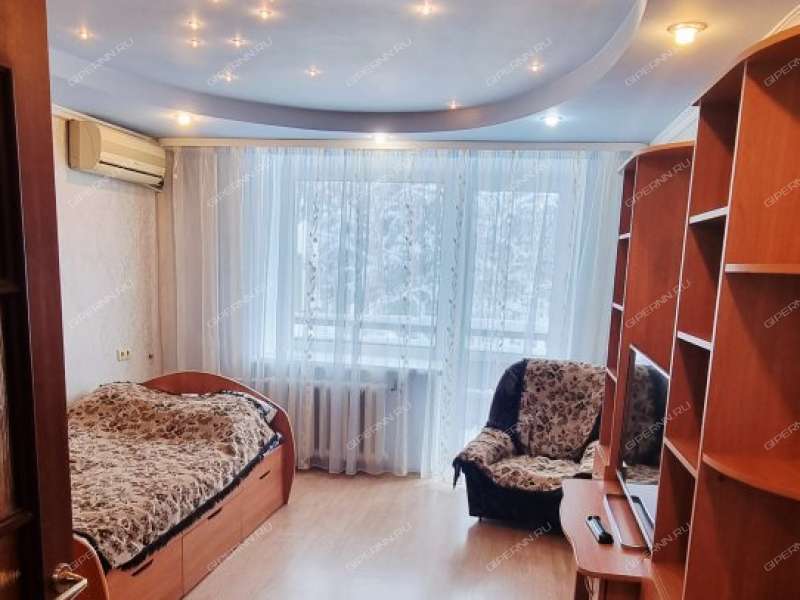 трёхкомнатная квартира в посёлке Санаторий Зелёный город дом 14