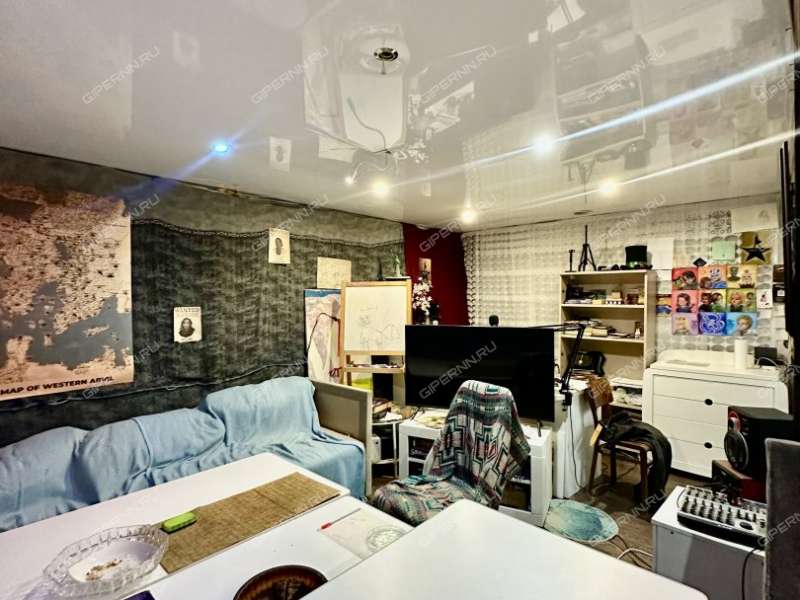 помещение под помещение свободного назначения на улице Ванеева