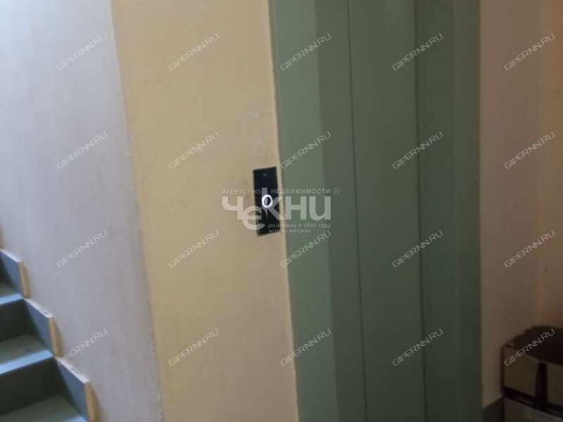 двухкомнатная квартира на улице Германа Лопатина дом 2