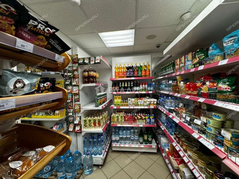 помещение под торговую площадь на проспекте Бусыгина