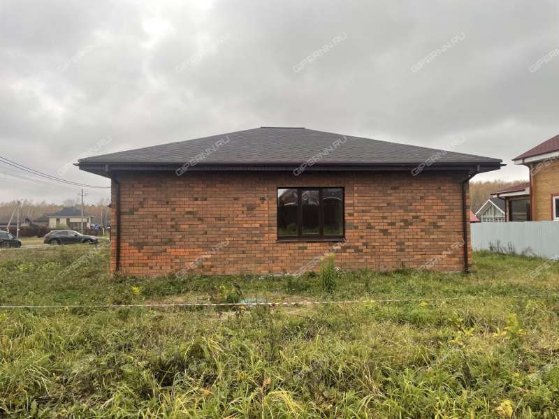 дом на Ахматовой ул. село Каменки