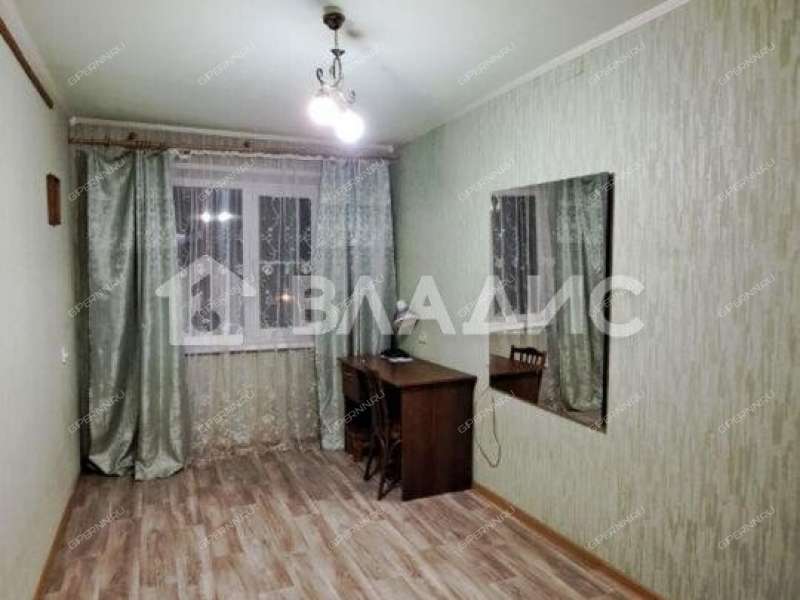 трёхкомнатная квартира на улице имени Генерала Ивлиева дом 20