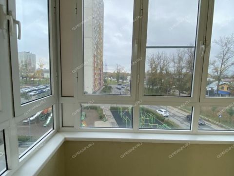 2-komnatnaya-ul-cvetochnaya-d-13-1 фото