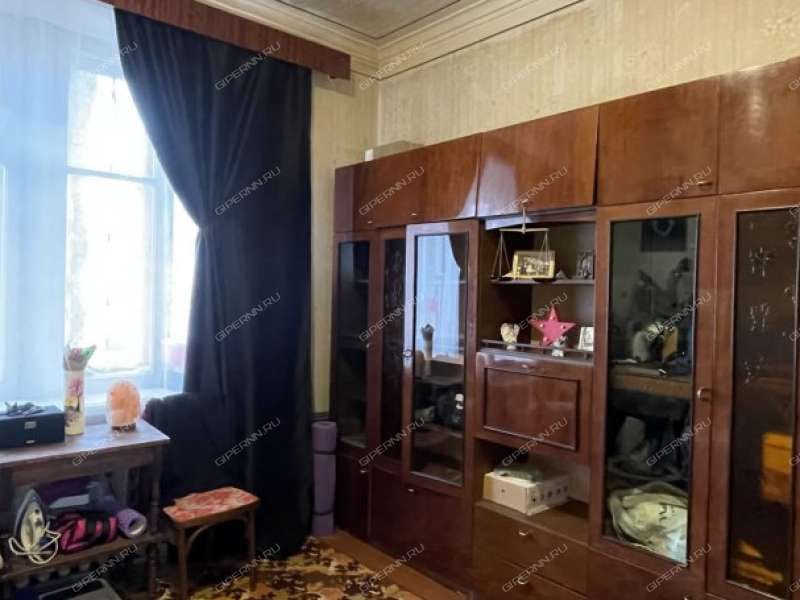 двухкомнатная квартира на улице Ладыжникова дом 3