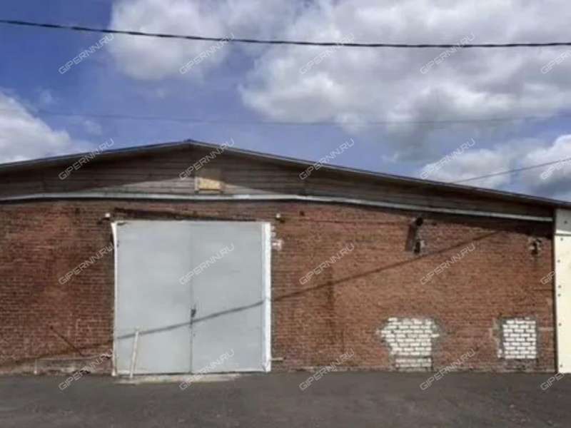 здание под склад, производственную площадь на Садовой улице рабочий посёлок Первое Мая
