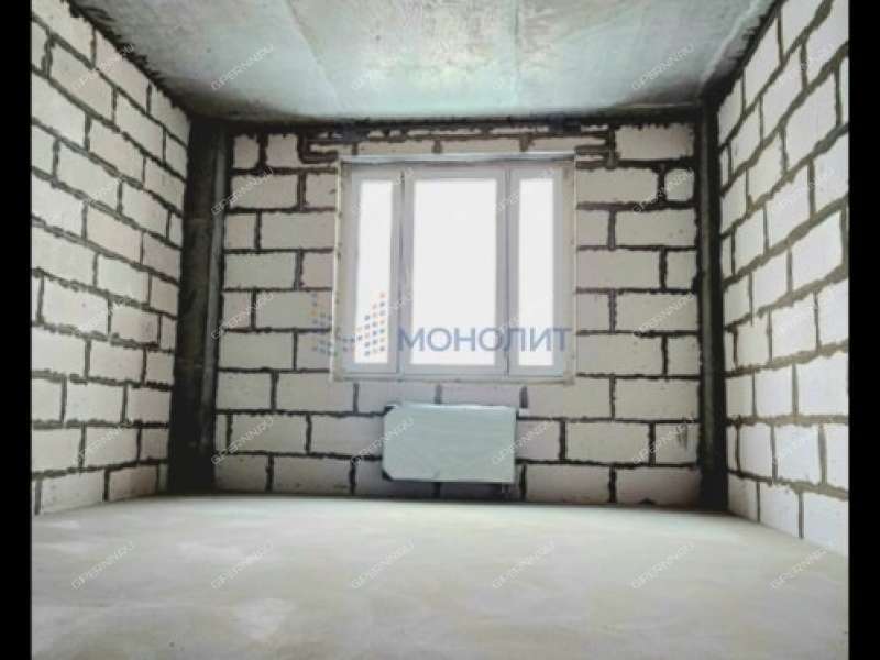 однокомнатная квартира на улице Июльских Дней дом 11